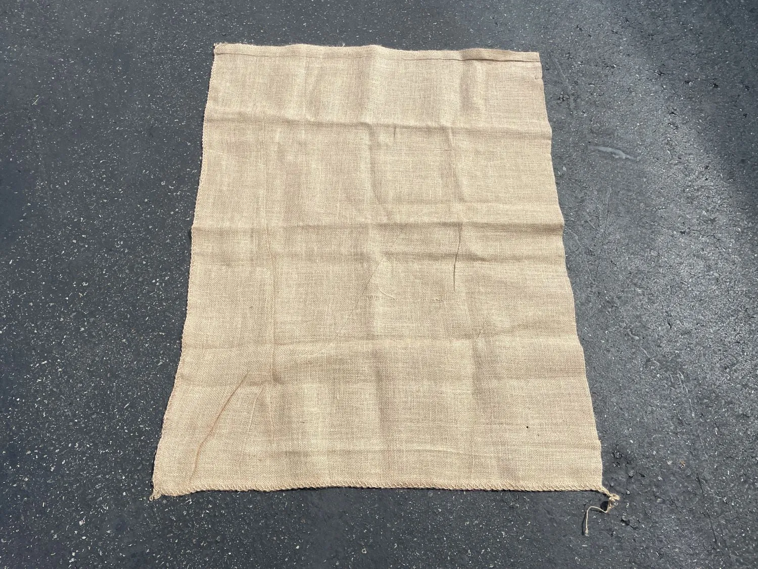 36" x 48" Extra Large Burlap Bags (200 Lb Capacity) - Food Grade