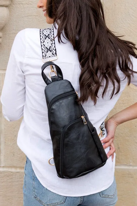 Aili's Corner Evie Everyday Sling Bag