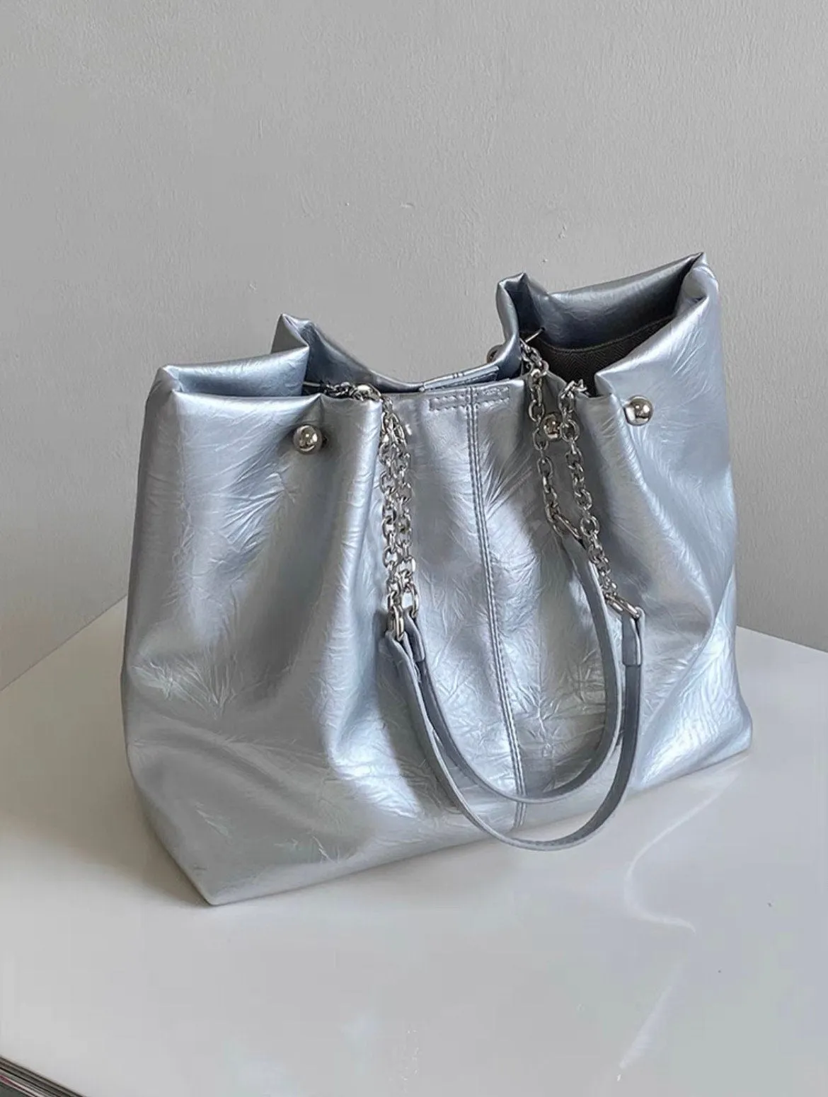 Minimalist Vegan Leather Handbag, Cute Chain Strap Shoulder Bag, Tote Bag for Women, Wide Large Capacity Oversized Handbag, Handheld Bag