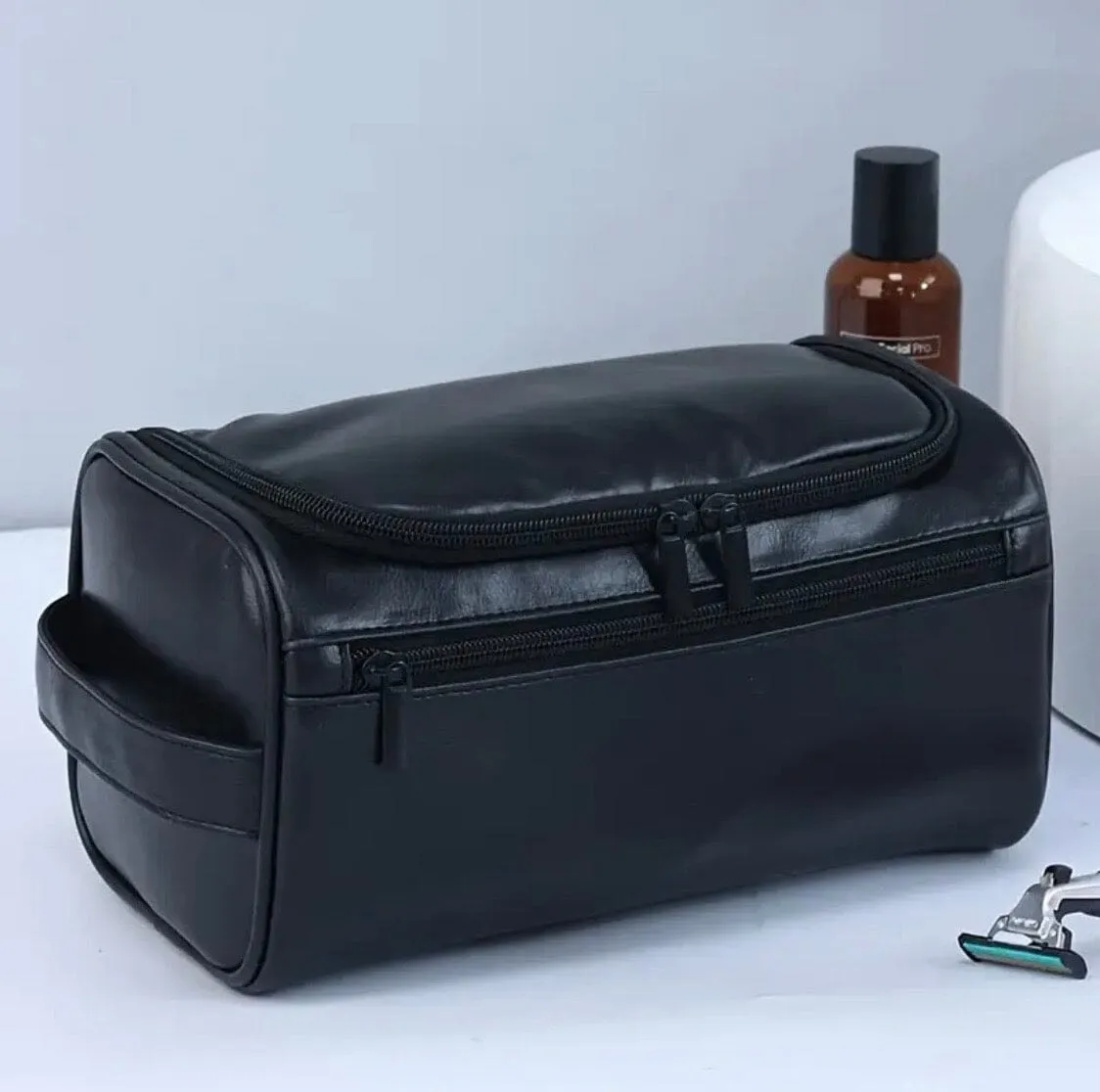 Monarch Chrie Vintage Leather Necessaire