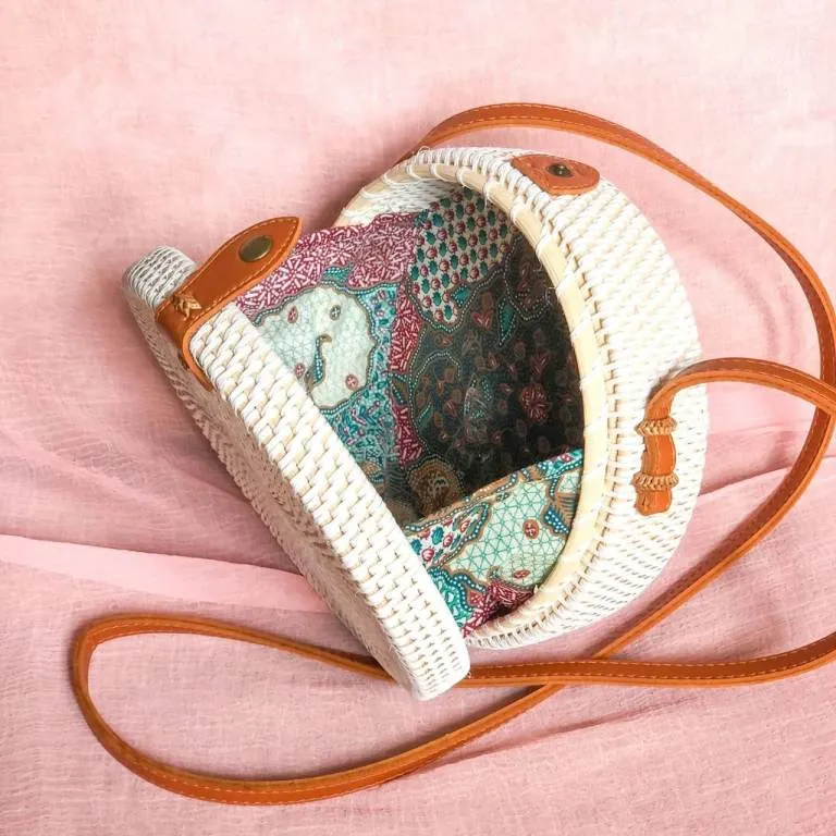 Tulip White Round Sling Bag